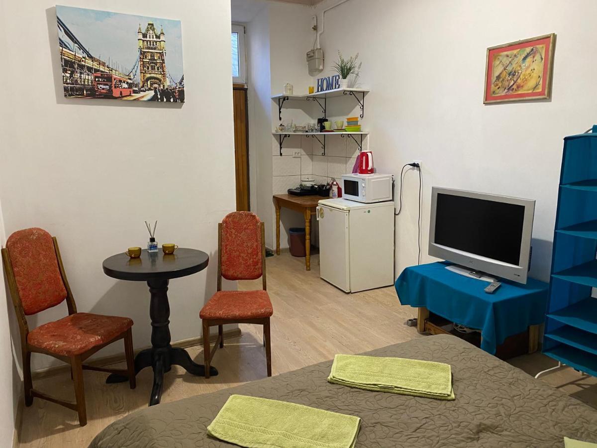 Close By Ploscha Rynok Apartment Lviv Ngoại thất bức ảnh